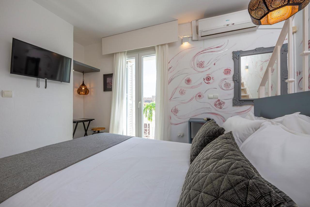 Hotel La Casa de la Favorita Tarifa Esterno foto